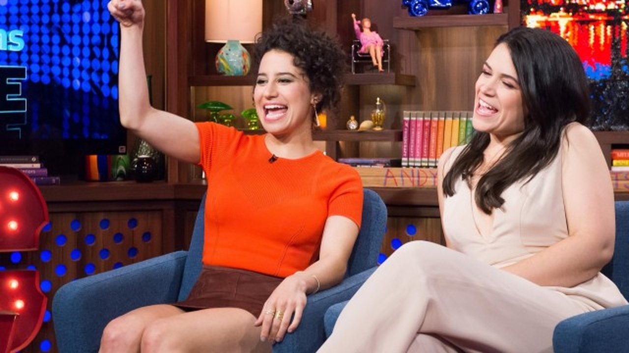 Watch What Happens Live with Andy Cohen - Season 13 Episode 52 : Abbi Jacobson and Ilana Glazer