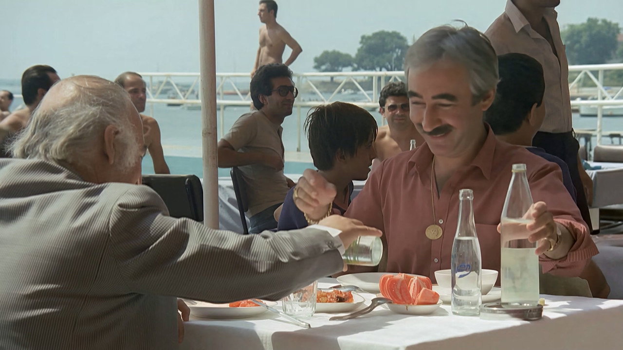 Bilo the Banker still 9