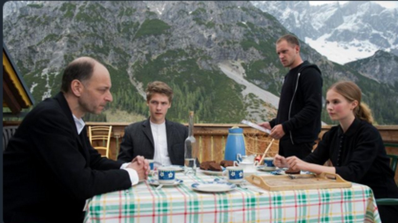 Die Bergretter - Season 8 Episode 1 : Episode 1