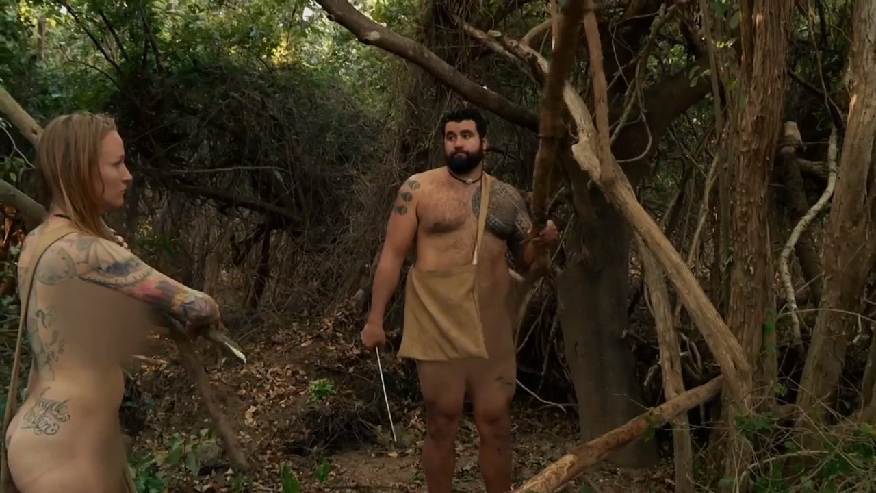 Naked and Afraid - Season 9 Episode 12 : Fan Down