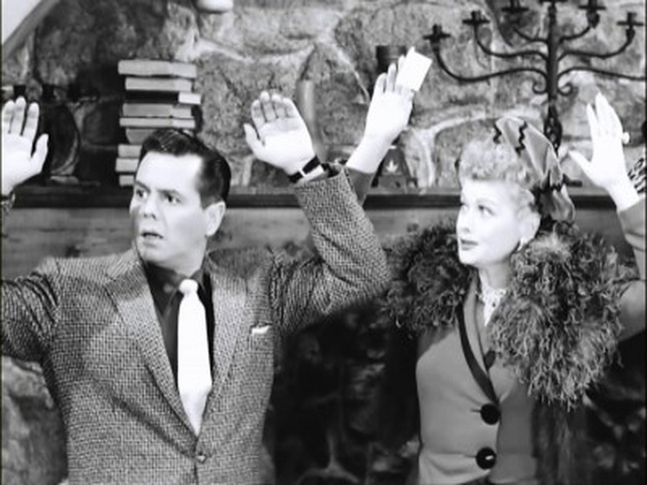 I Love Lucy - Season 6 Episode 15 : Lucy Wants to Move to the Country