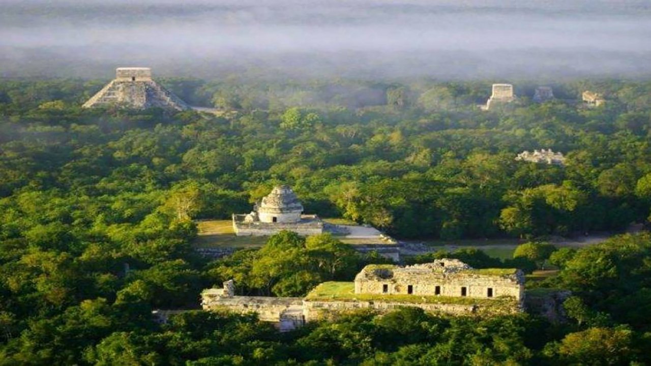 Maya: Ancient Metropolis