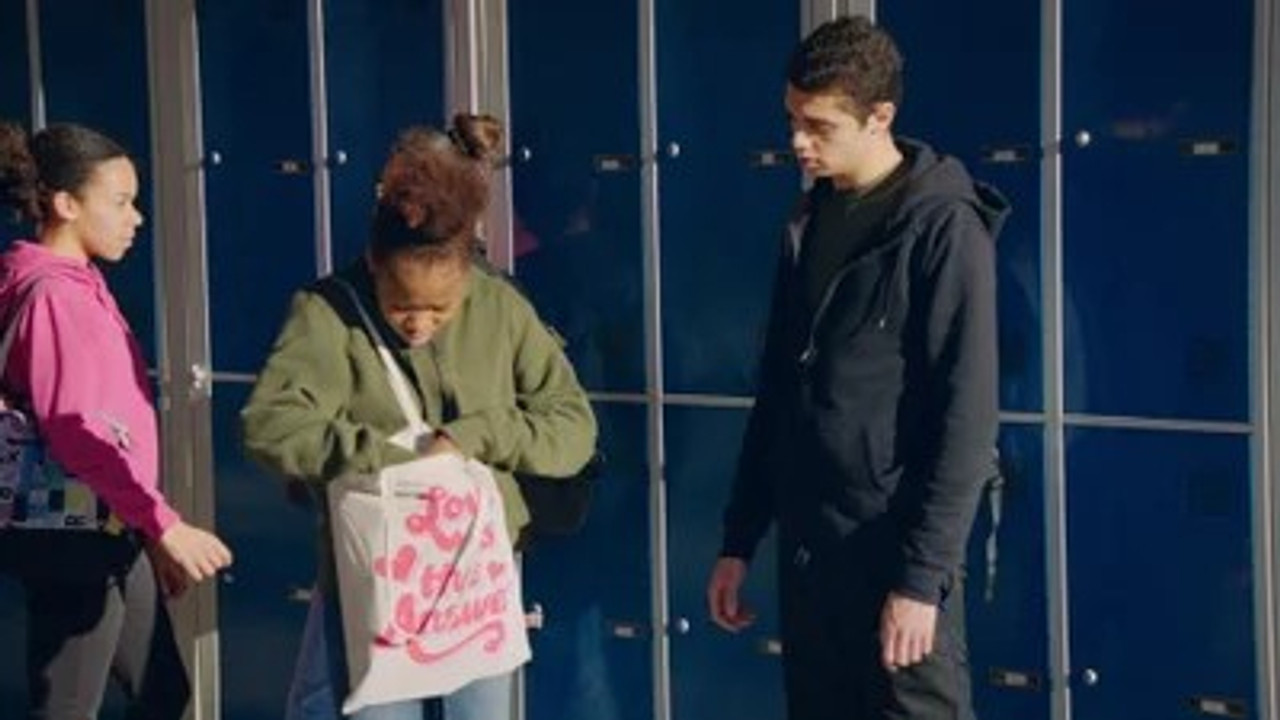 ASKIP, le collège se la raconte — Le jour du vol de bijou