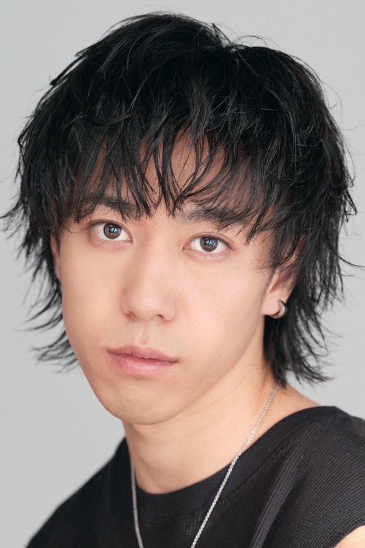 石田翔
