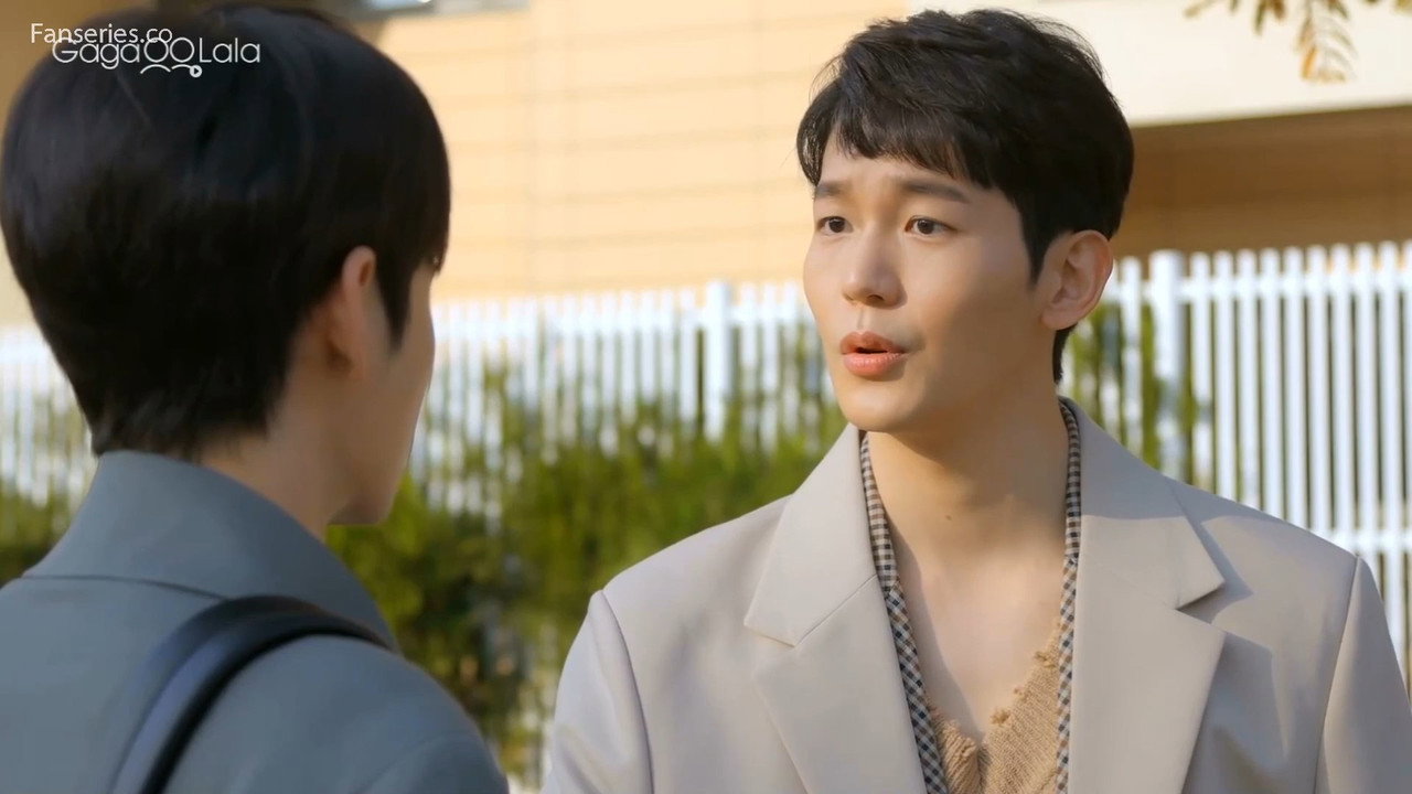 Image First Love, Again / Prima iubire, a treia oară (2022)