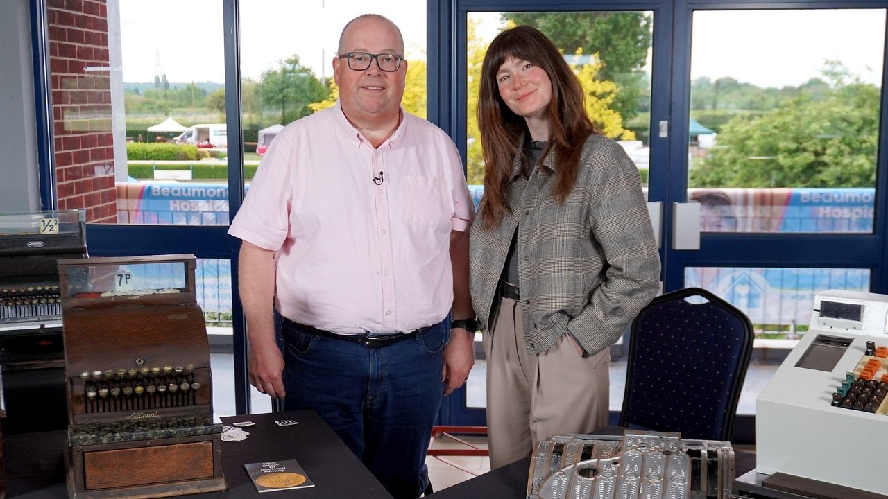 Bargain Hunt - Season 72 Episode 17 : Southwell 19