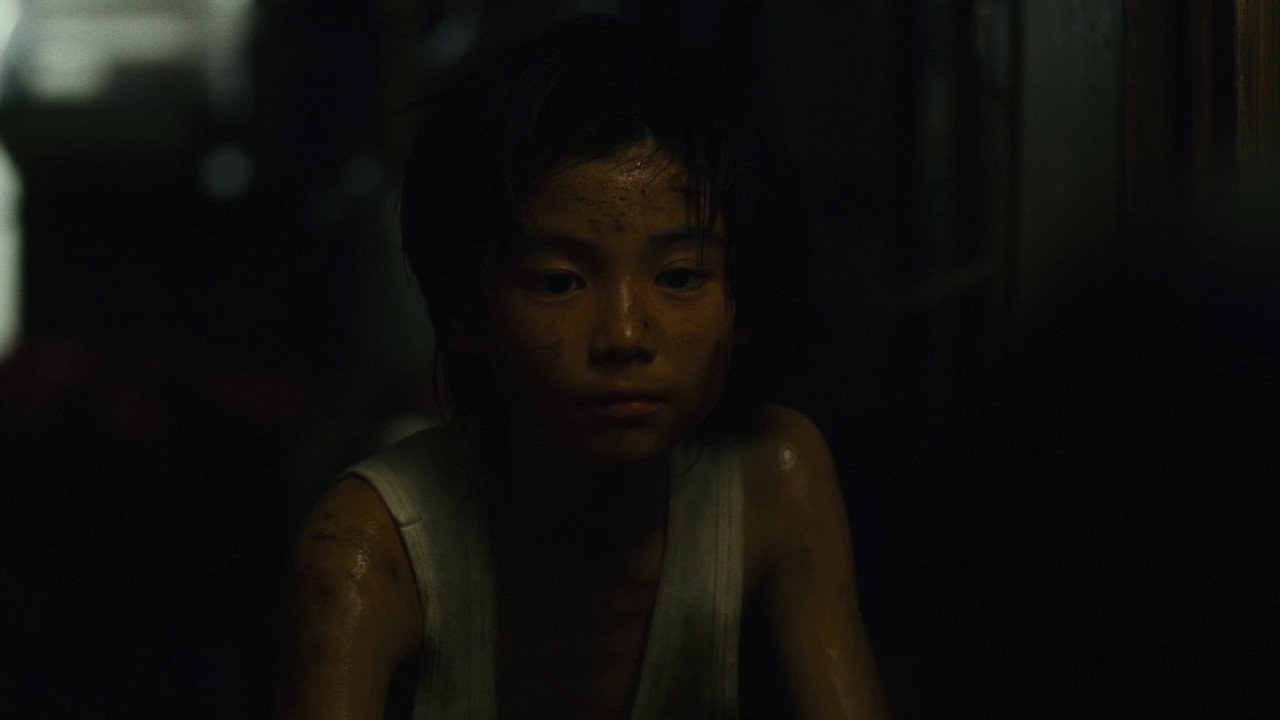 Shoplifters background 59
