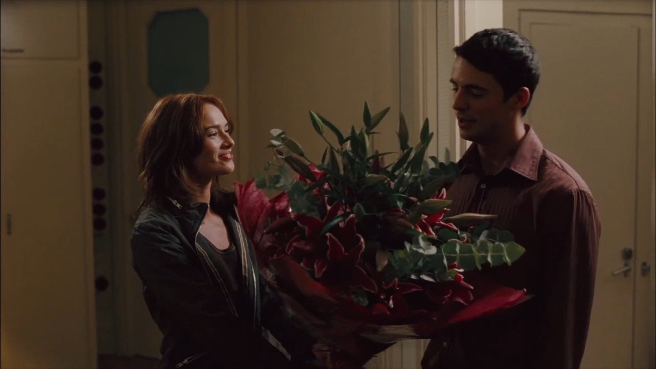Imagine Me & You background 102