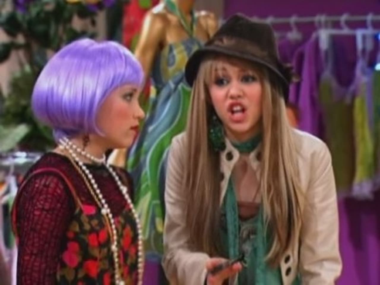 Hannah Montana - Season 1 Episode 7 : It's a Mannequin's World