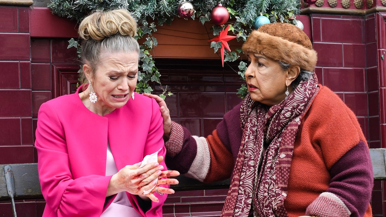 EastEnders - Season 34 Episode 2 : 02/01/2018