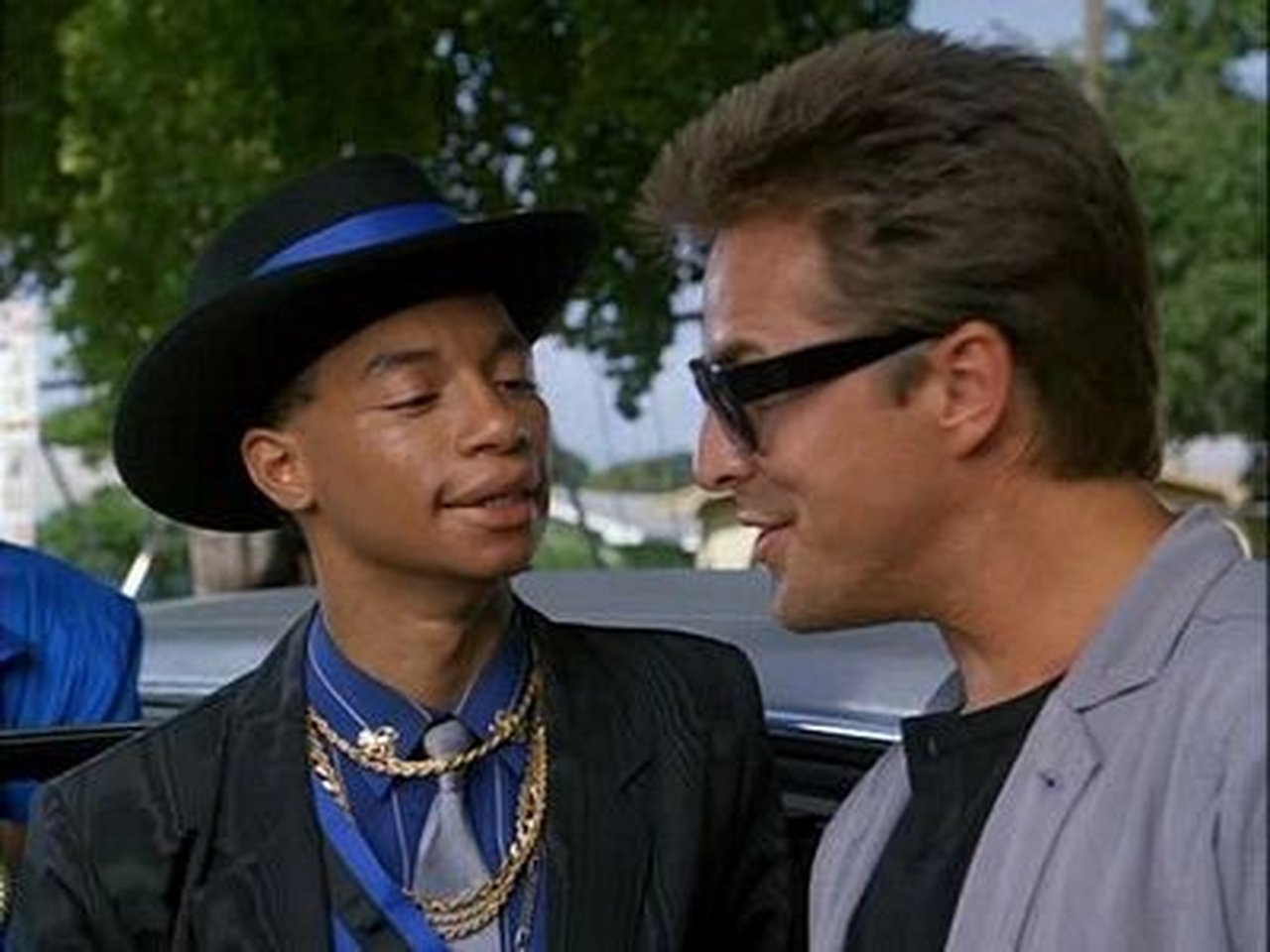 Miami Vice - Season 3 Episode 5 : The Good Collar