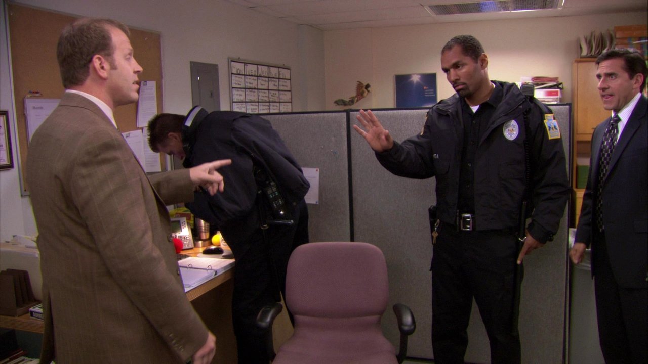 The Office - Season 5 Episode 8 : Frame Toby
