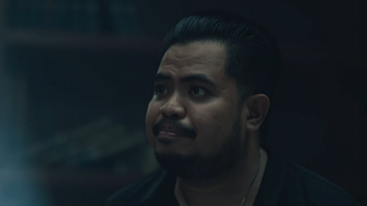 Risky Business 2 backdrop