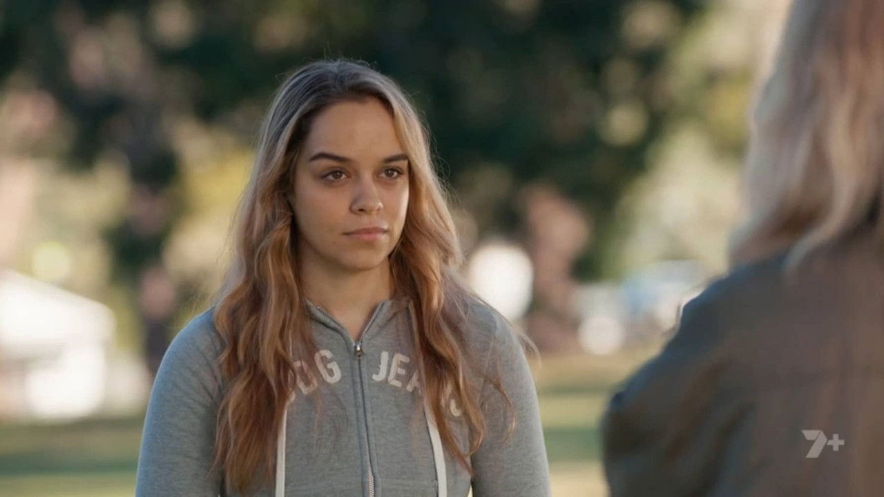 Home and Away — Épisode 4