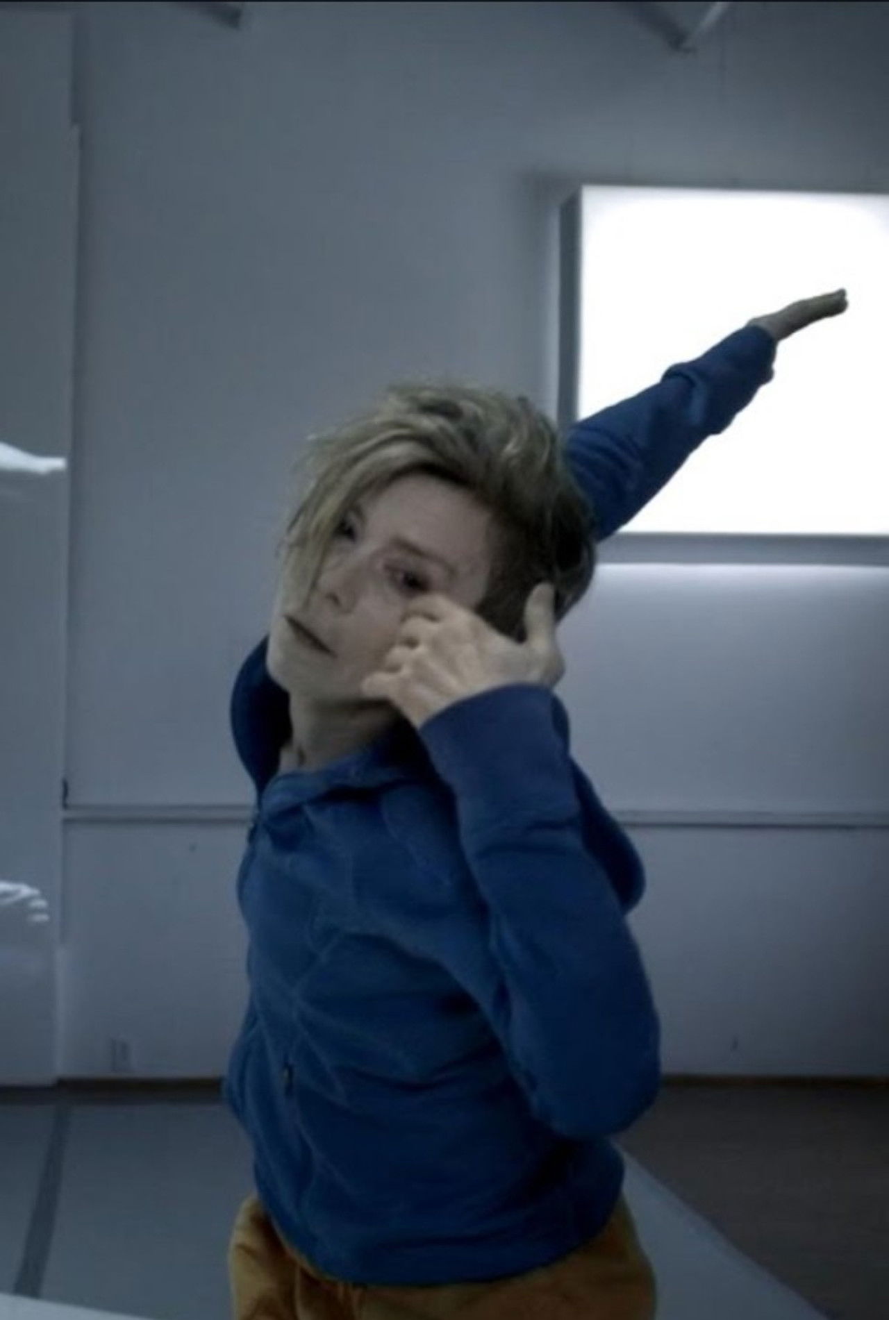 Louise Lecavalier: Body Speech Backdrop