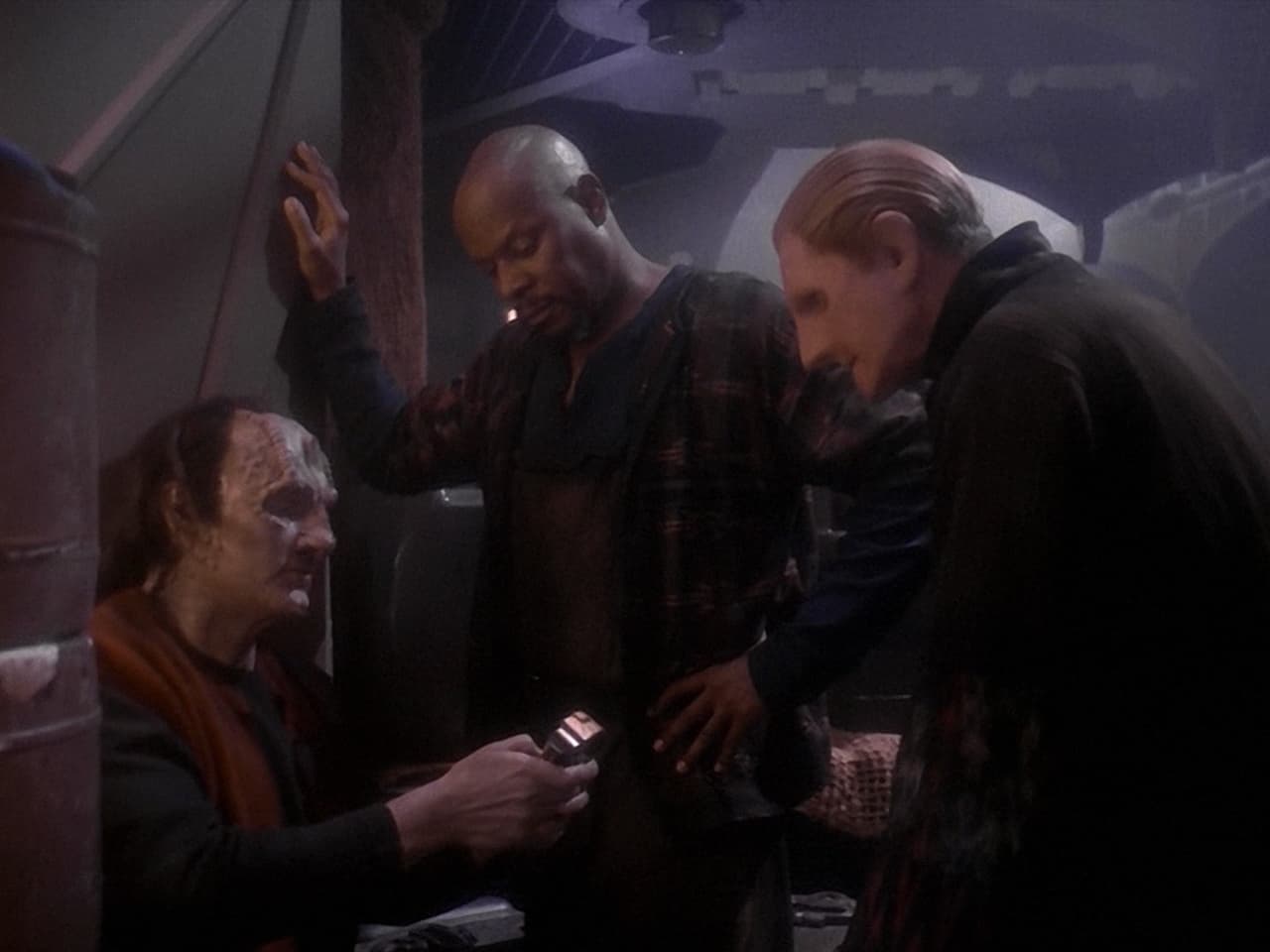 Star Trek: Deep Space Nine - Season 5 Episode 8 : Things Past