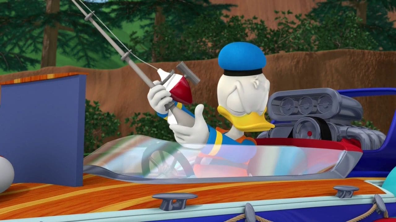 Mickey and the Roadster Racers - Season 1 Episode 20 : Gone Fishin'!