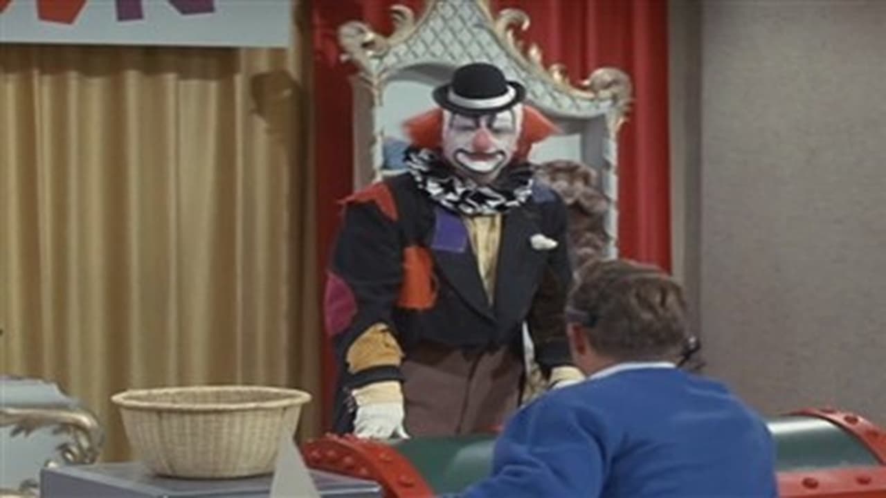 Bewitched - Season 3 Episode 18 : Ho Ho, the Clown