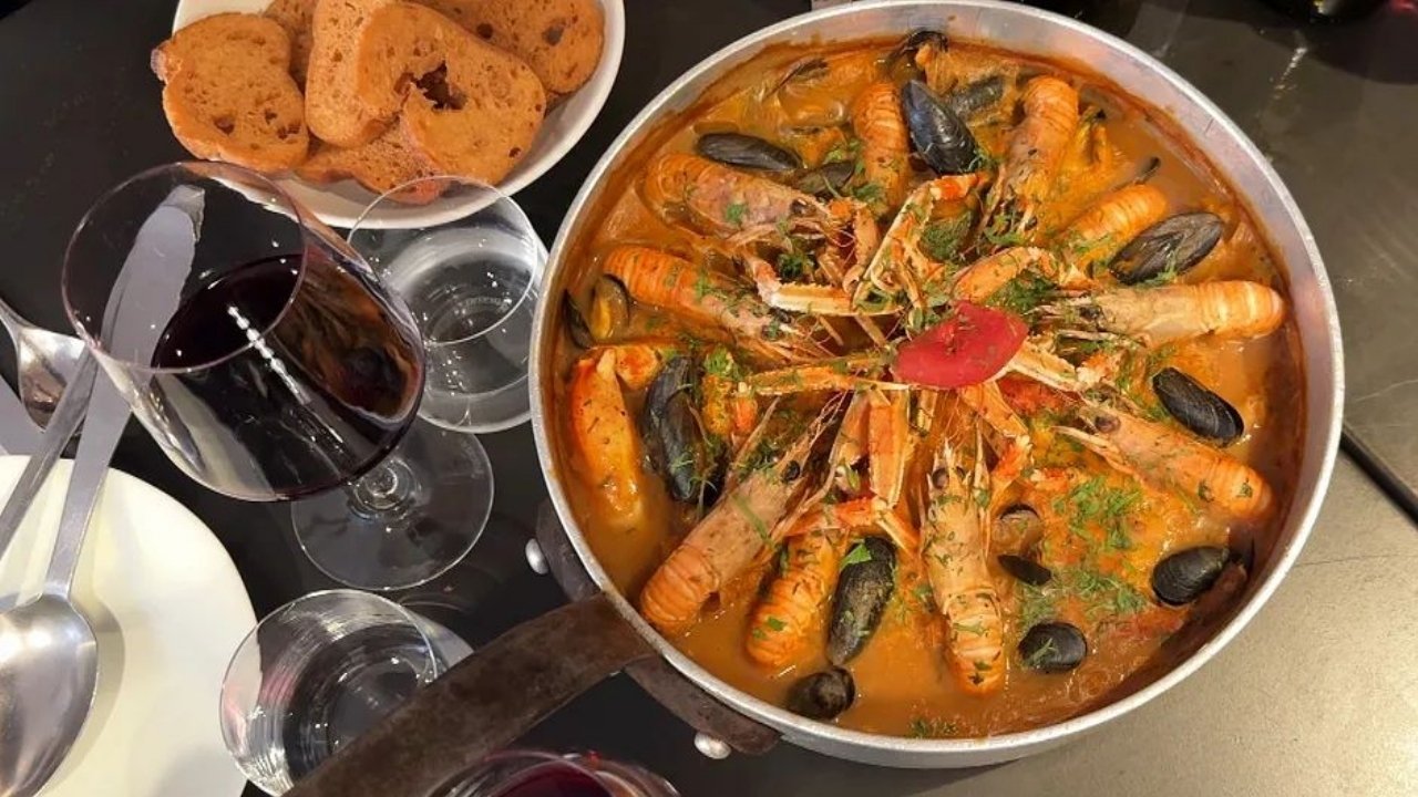 Voyage en cuisine - Season 1 Episode 60 : Episode 60