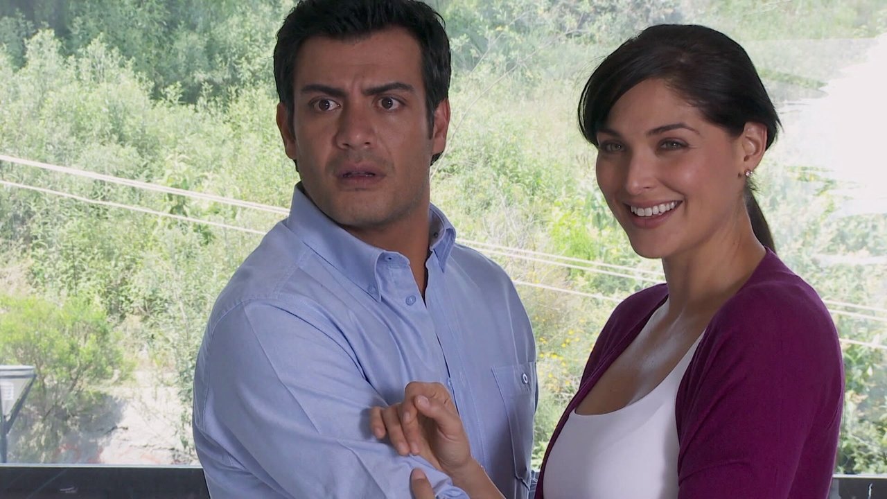 Senora Acero - Season 1 Episode 32 : Episode 32
