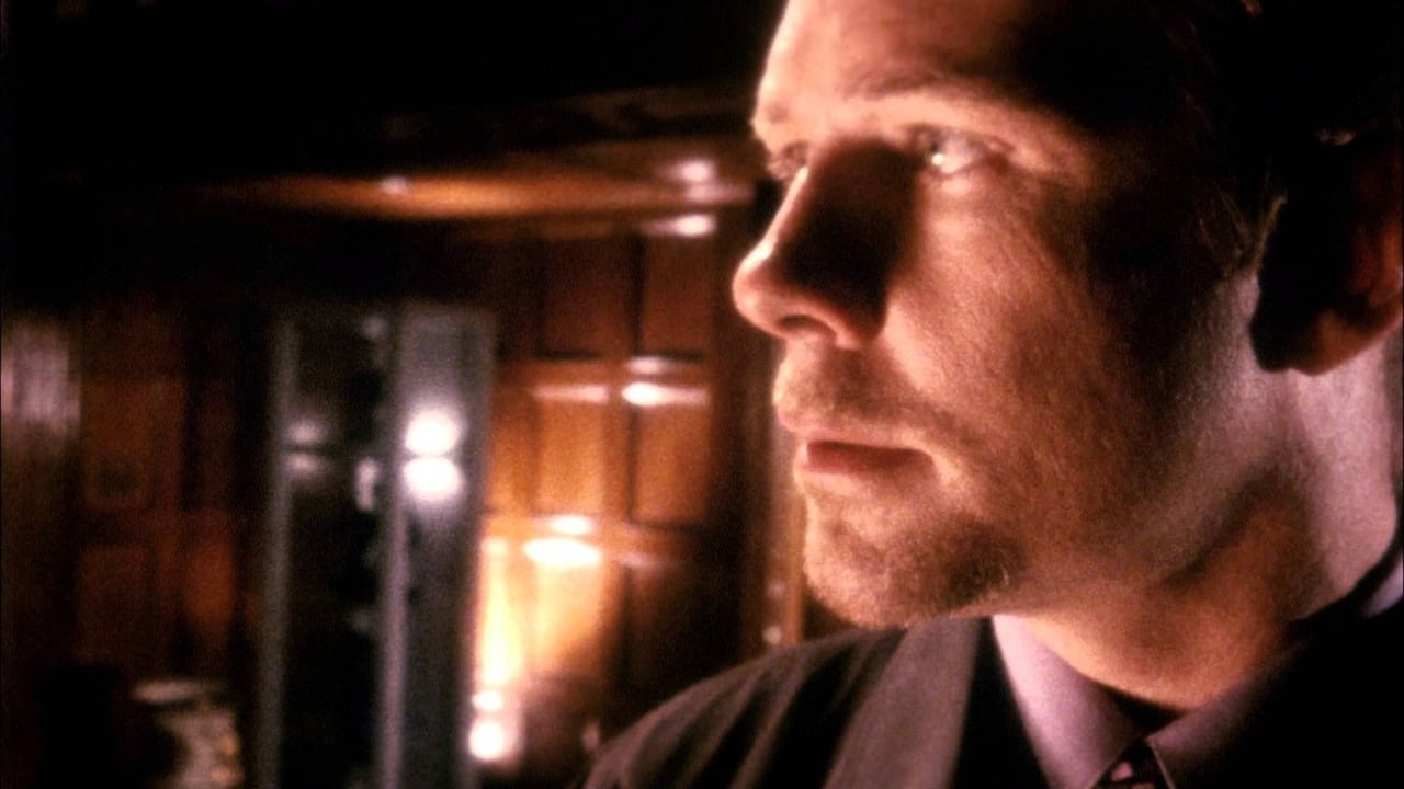 Smallville - Season 2 Episode 13 : Suspect