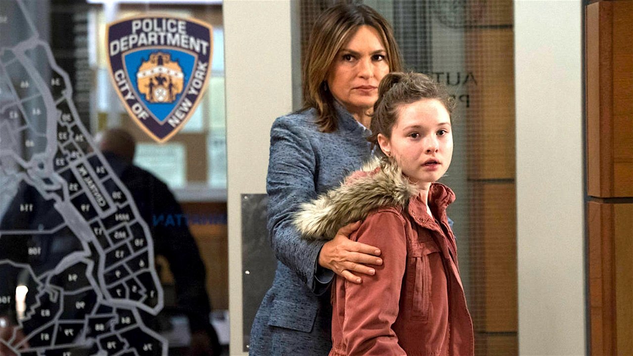 Law & Order: Special Victims Unit - Season 20 Episode 13 : A Story of More Woe