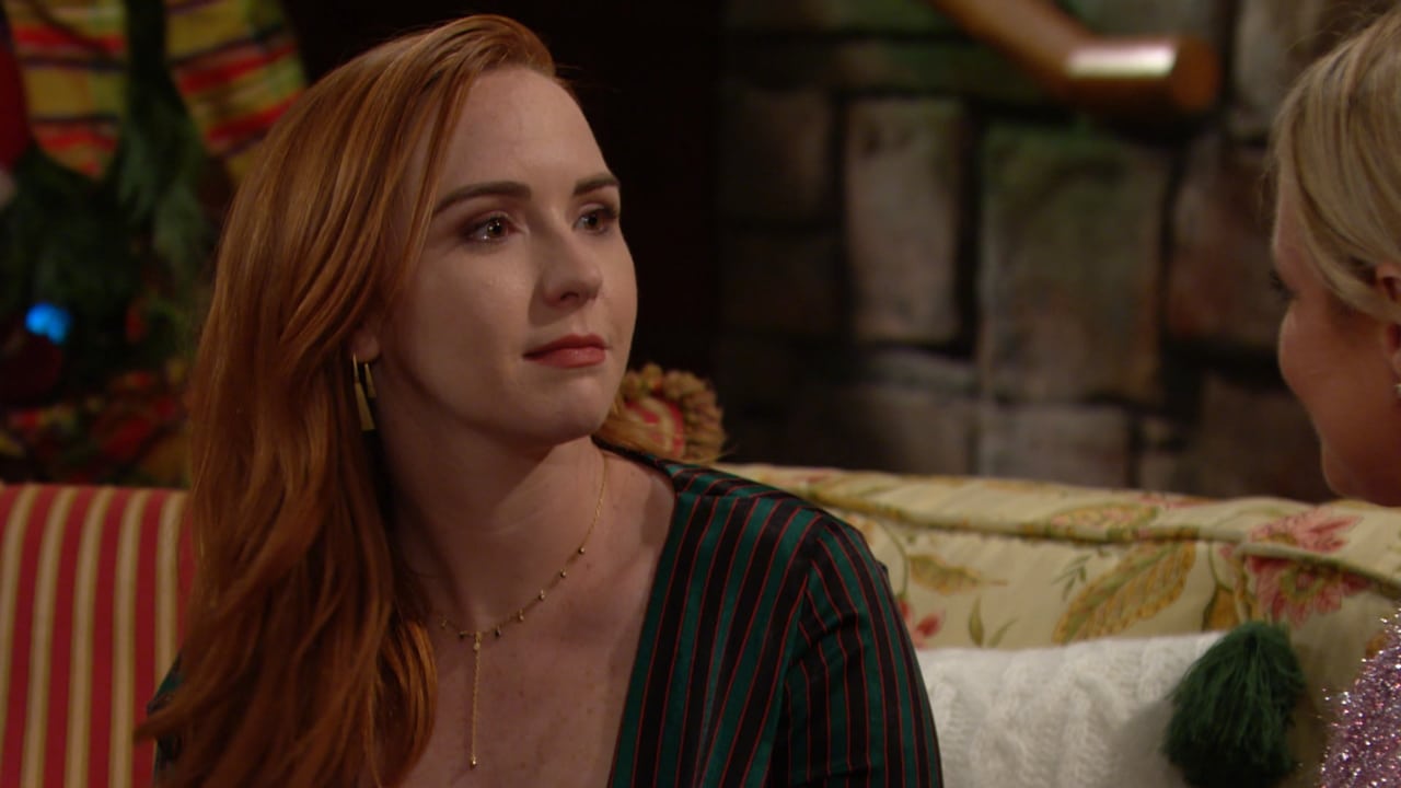 The Young and the Restless - Season 45 Episode 80 : Episode 11333 -  December 25, 2017