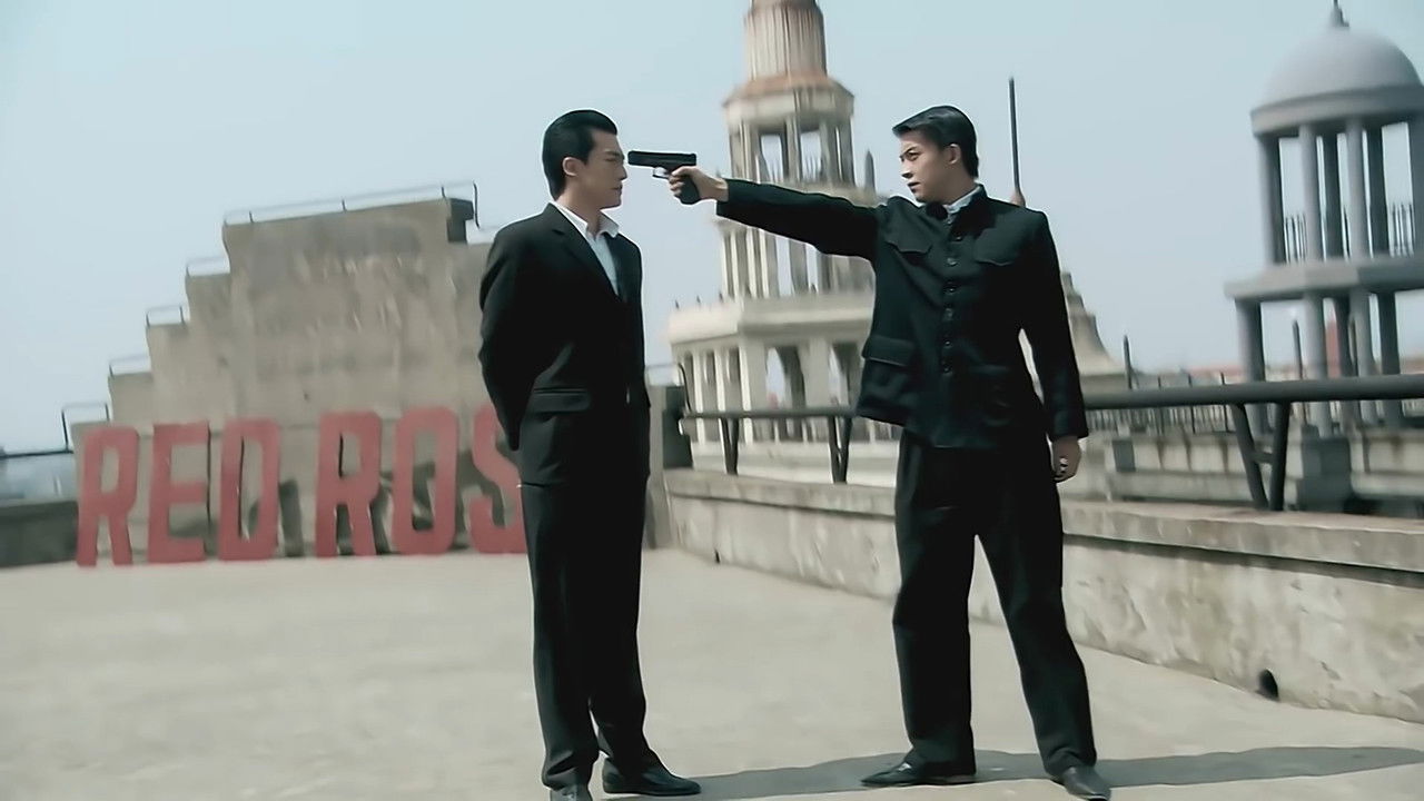 爱情公寓 — Épisode 14