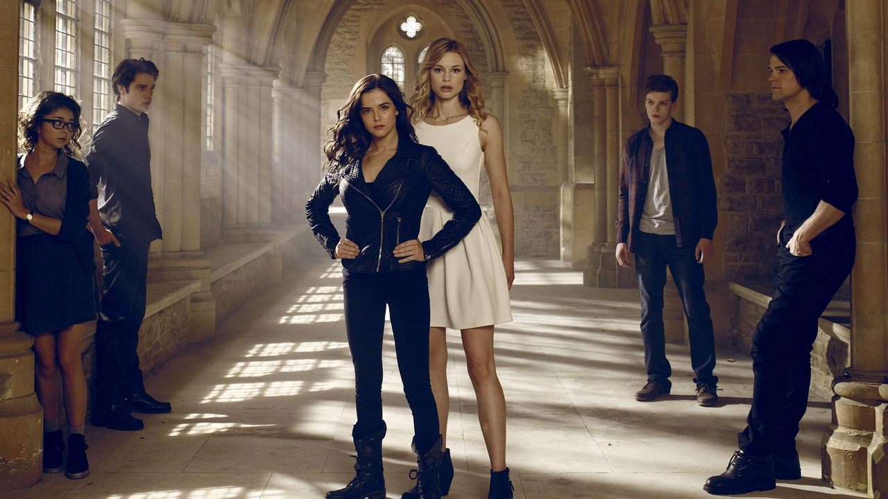 Vampire Academy Backdrop Image