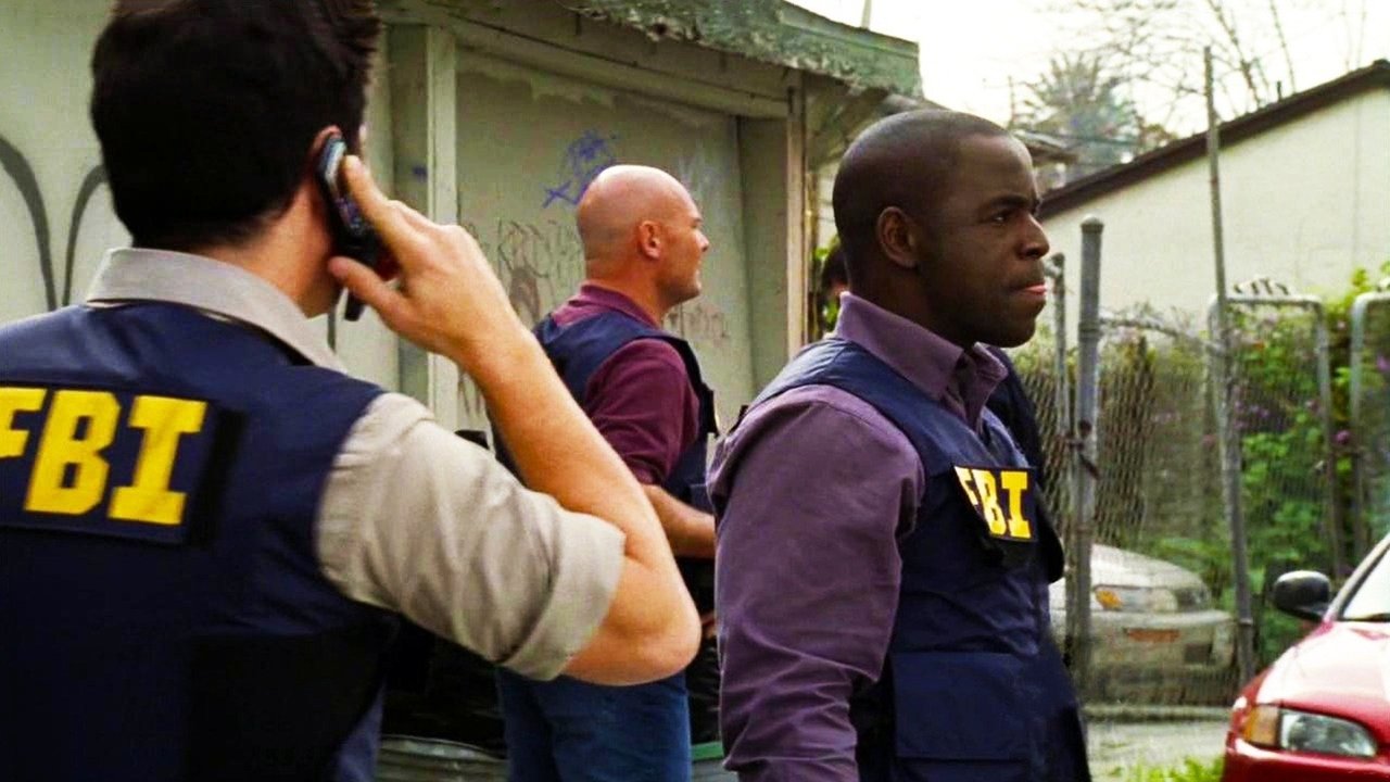 Numb3rs - Season 1 Episode 6 : Sabotage