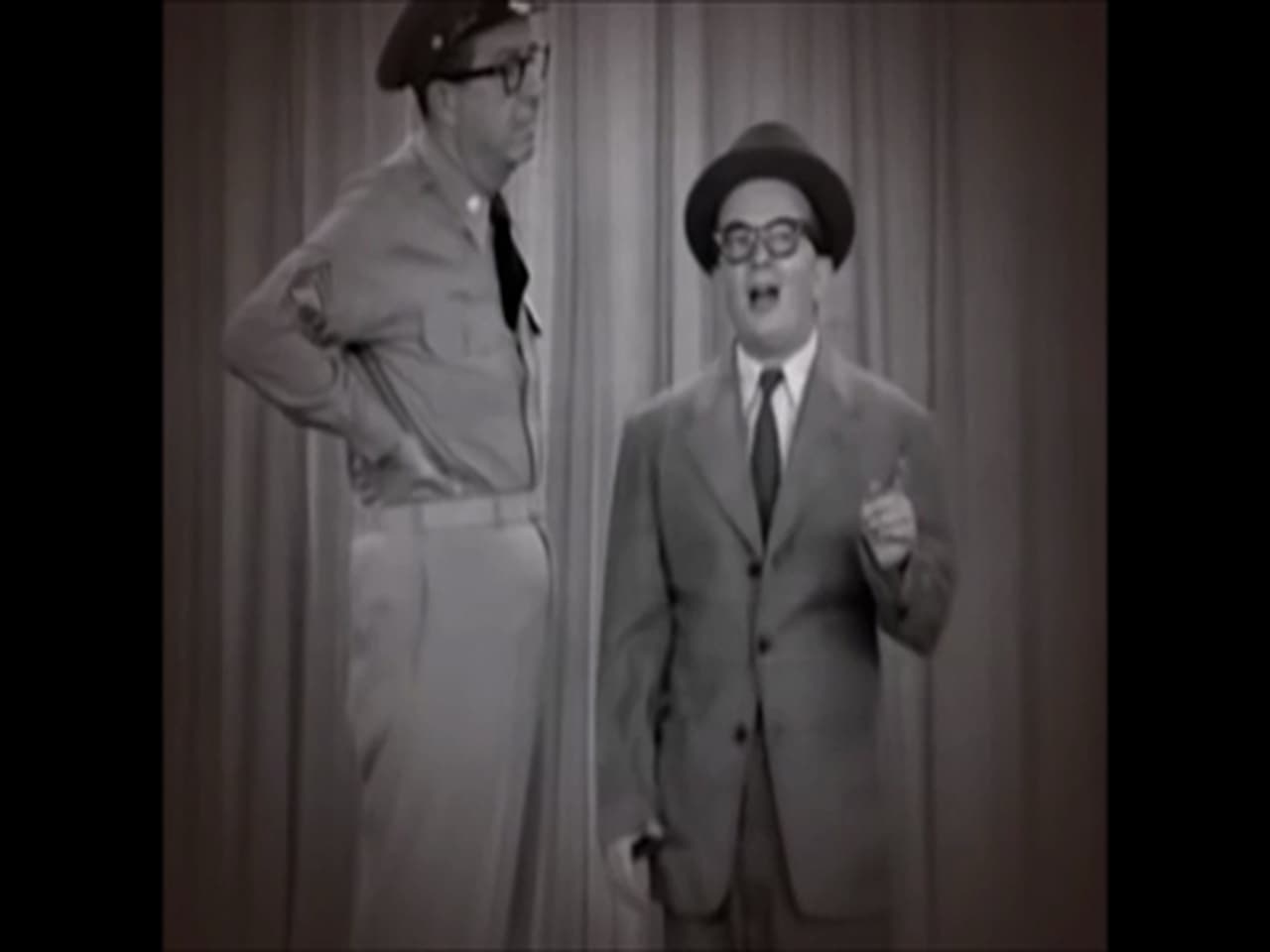 The Phil Silvers Show - Season 4 Episode 11 : Bilko Presents the McGuire Sisters