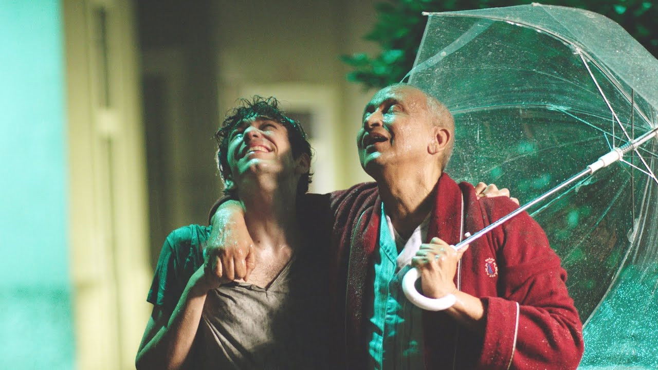 Più di ieri backdrop image