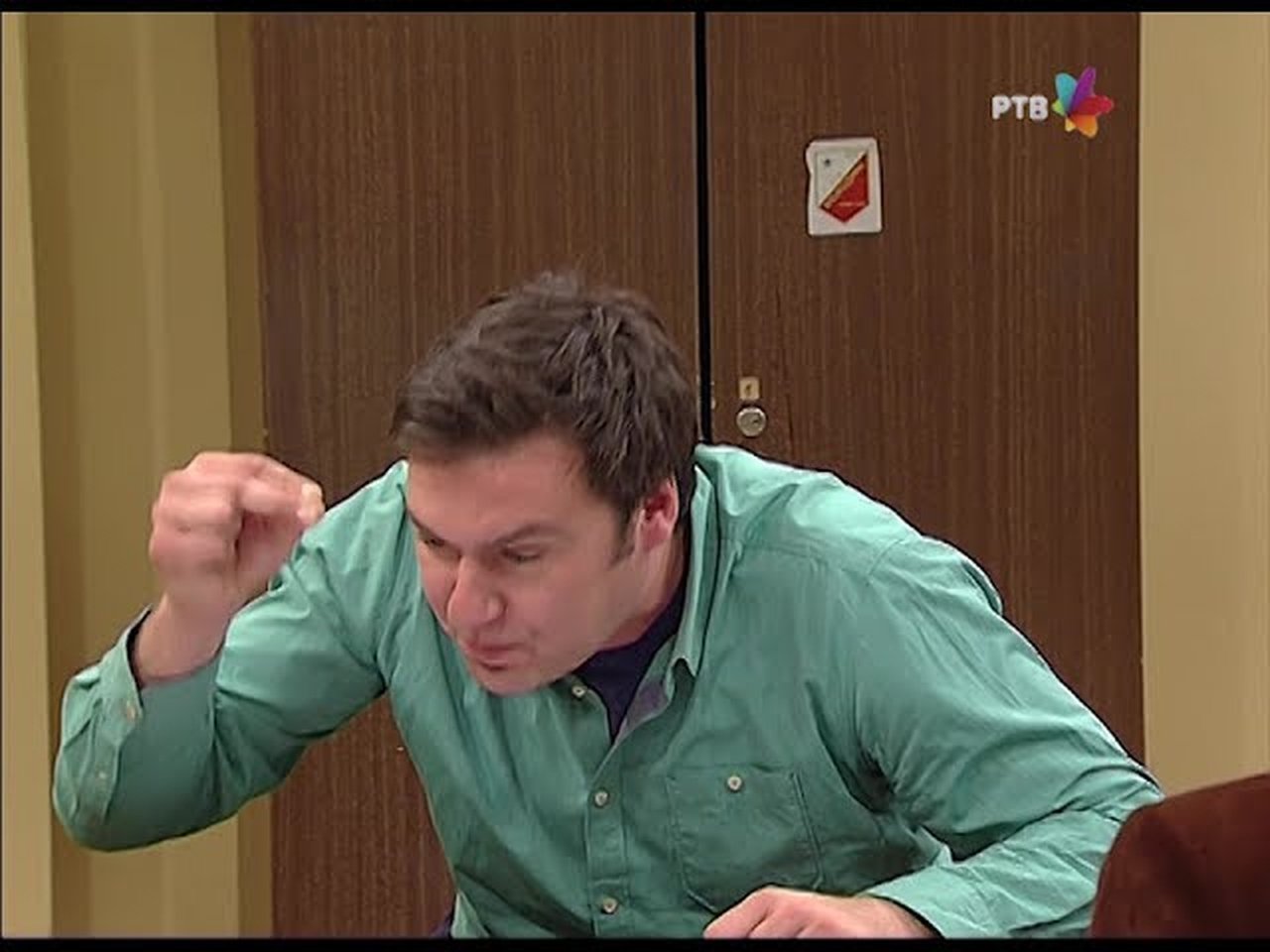 Government Job - Season 5 Episode 146 : 910 Aldumaš