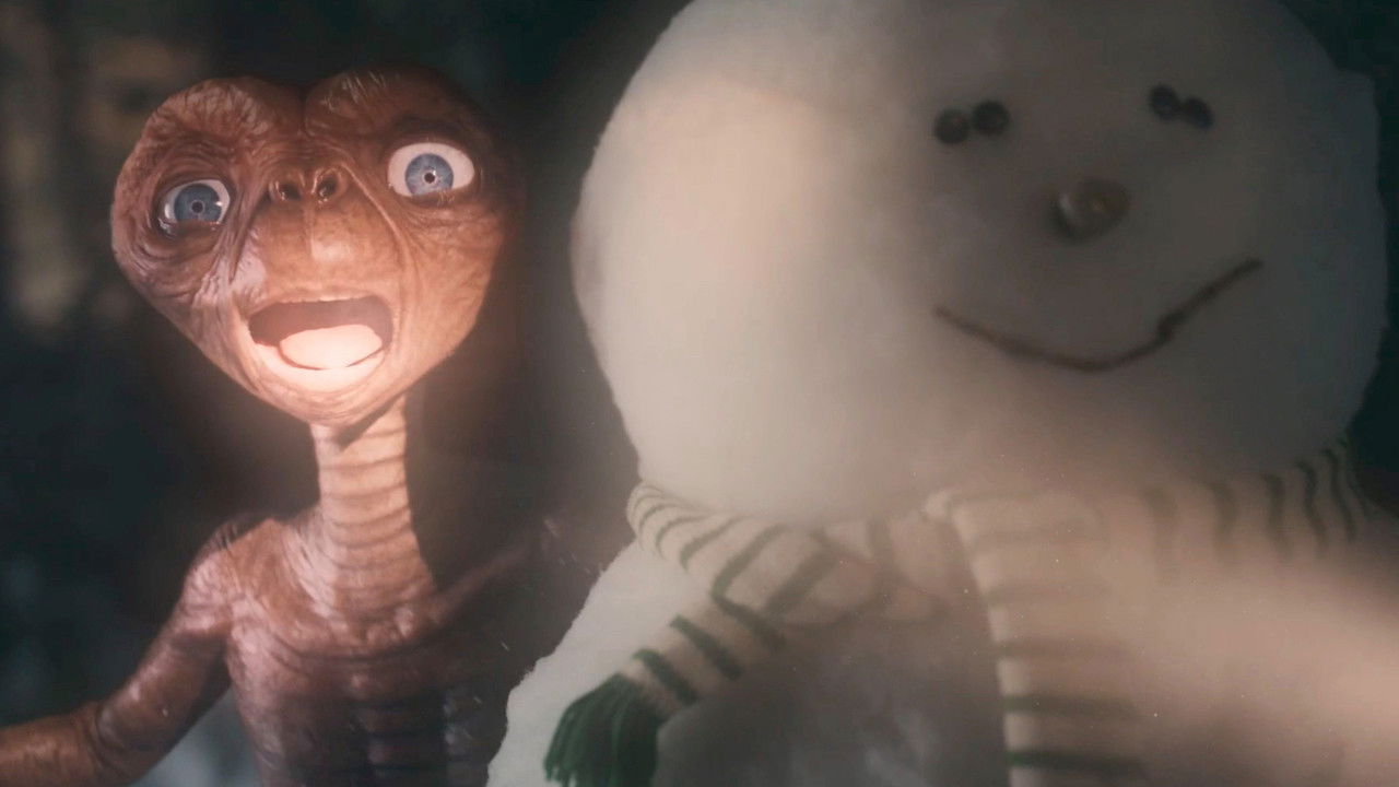 E.T.: A Holiday Reunion backdrop