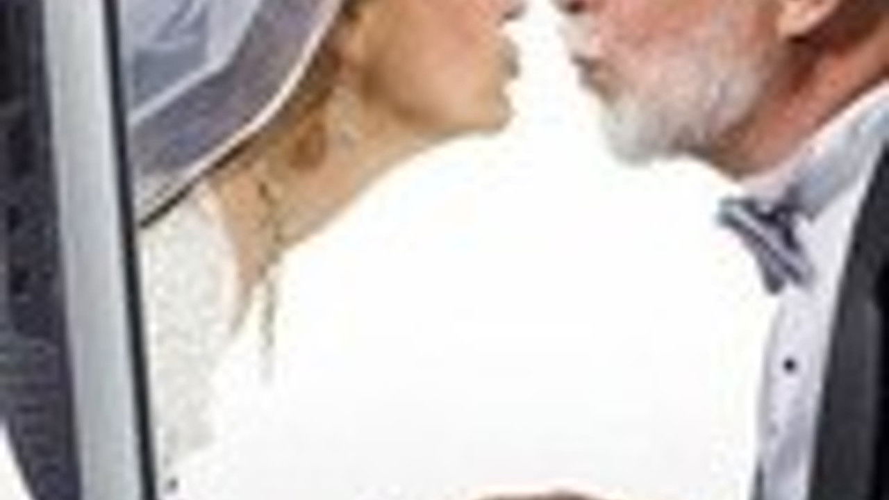 传奇故事 — Épisode 4