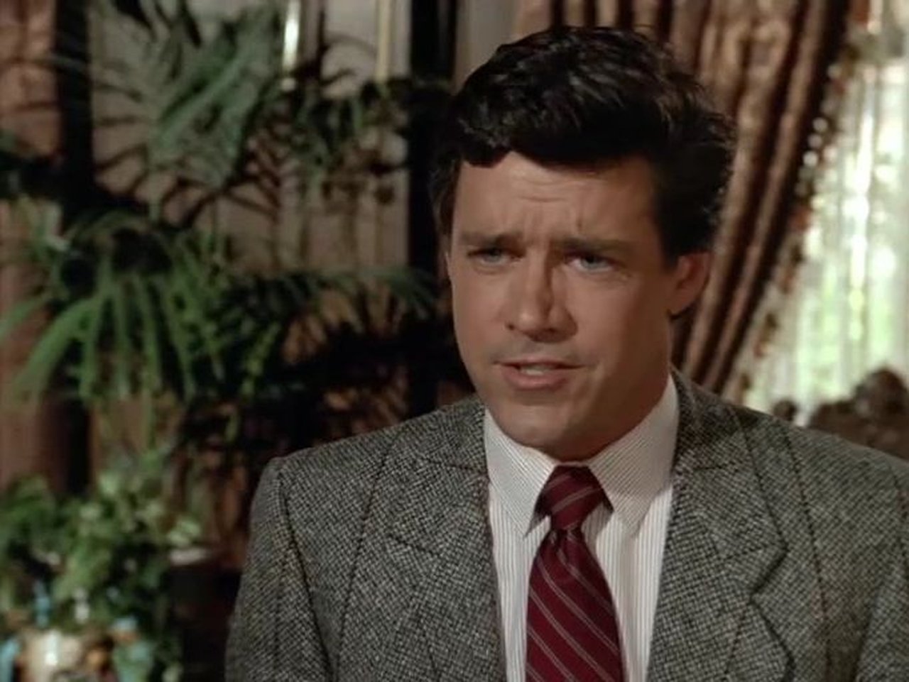 Murder, She Wrote - Season 4 Episode 9 : Trouble in Eden