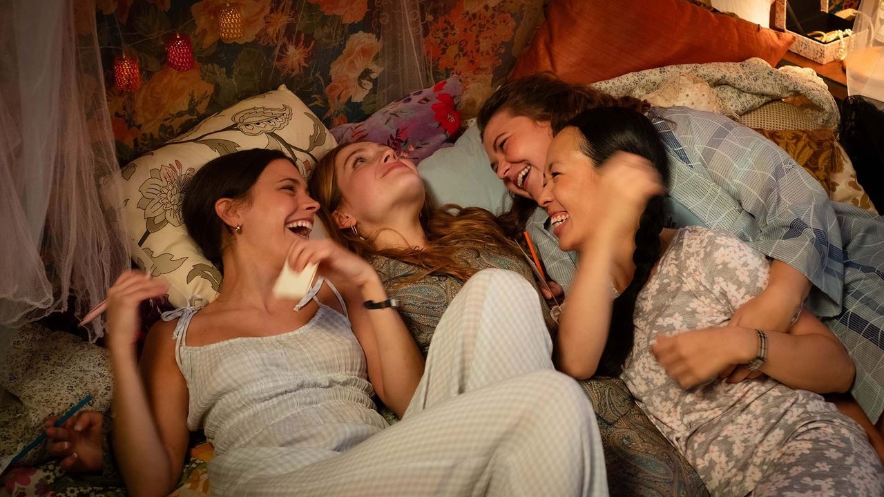 Maxton Hall - The World Between Us - Season 2 Episode 2 : Wish to the Universe