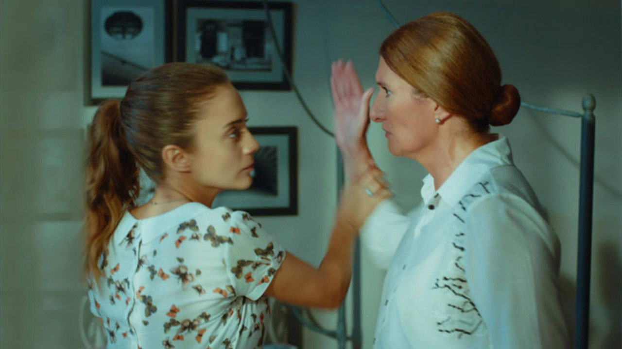 Güllerin Savaşı — Épisode 6