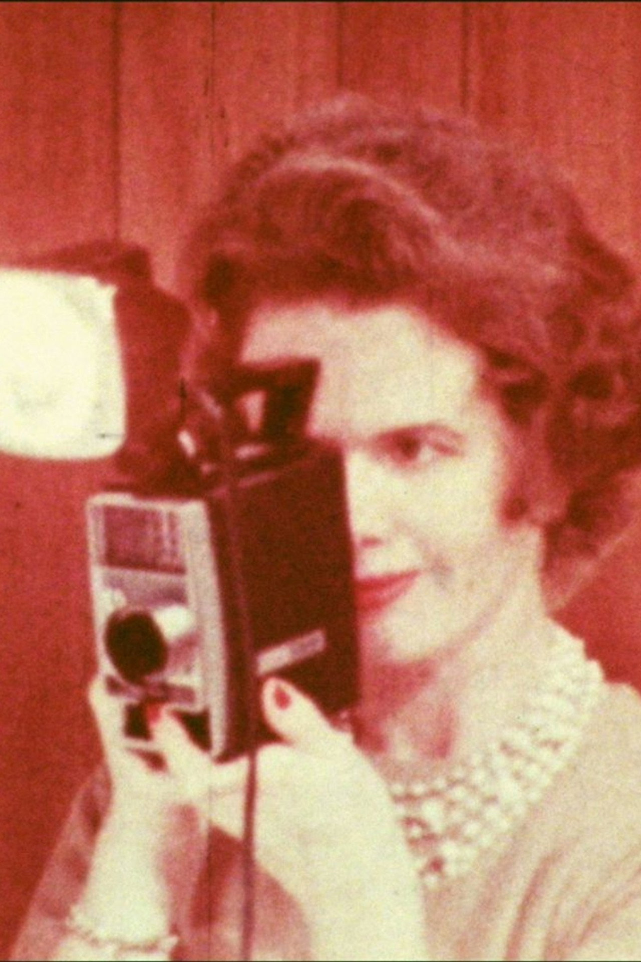 Man with a Movie Camera (Blonde; He Appears to Be Young) filmaffisch