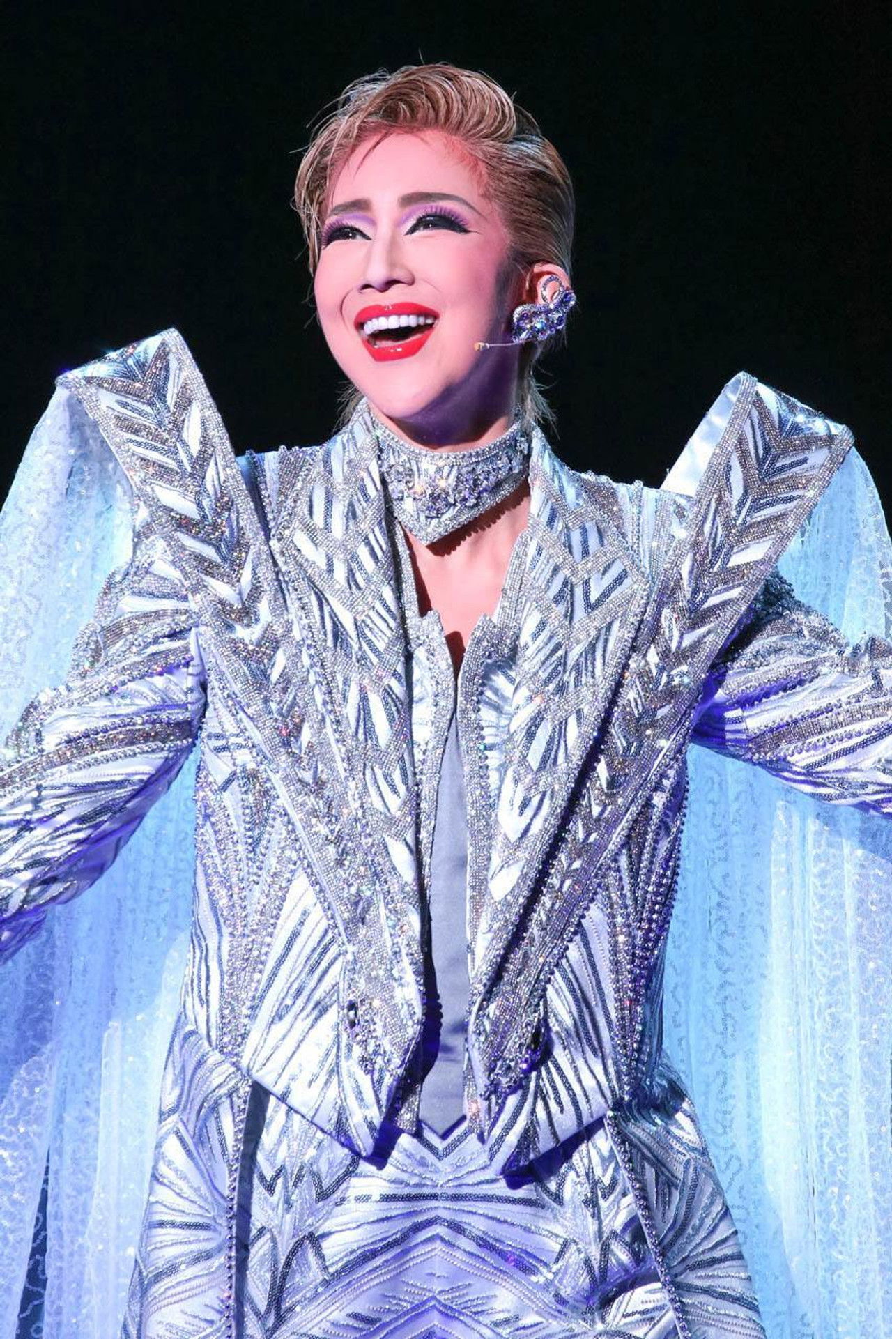 Éclair Brillant Backdrop