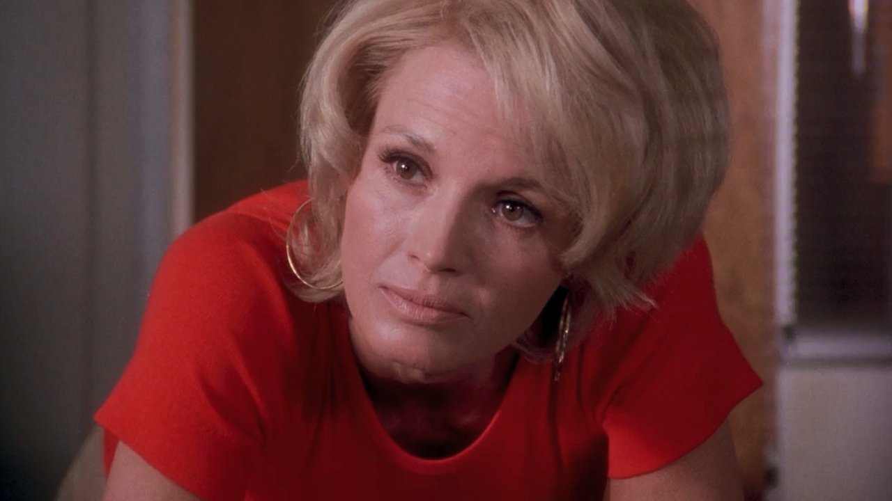 Police Woman - Season 1 Episode 10 : Requiem for Bored Wives