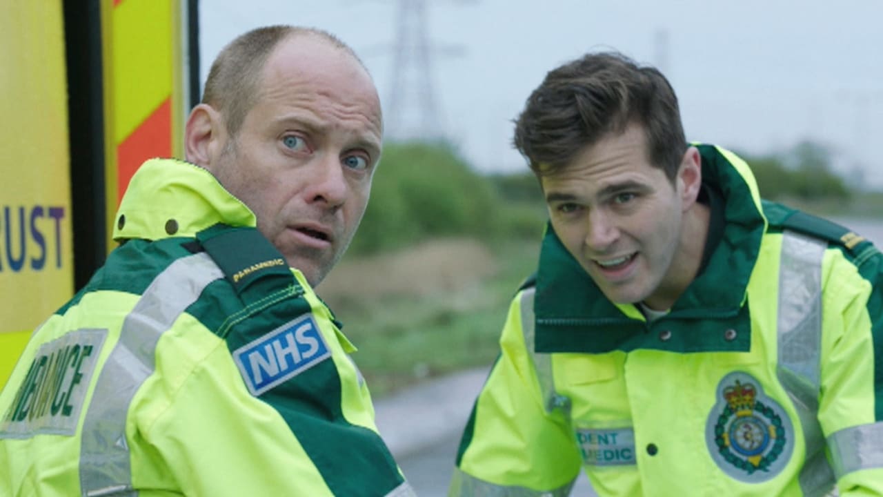 Casualty - Season 28 Episode 5 : Waiting for a Star to Fall