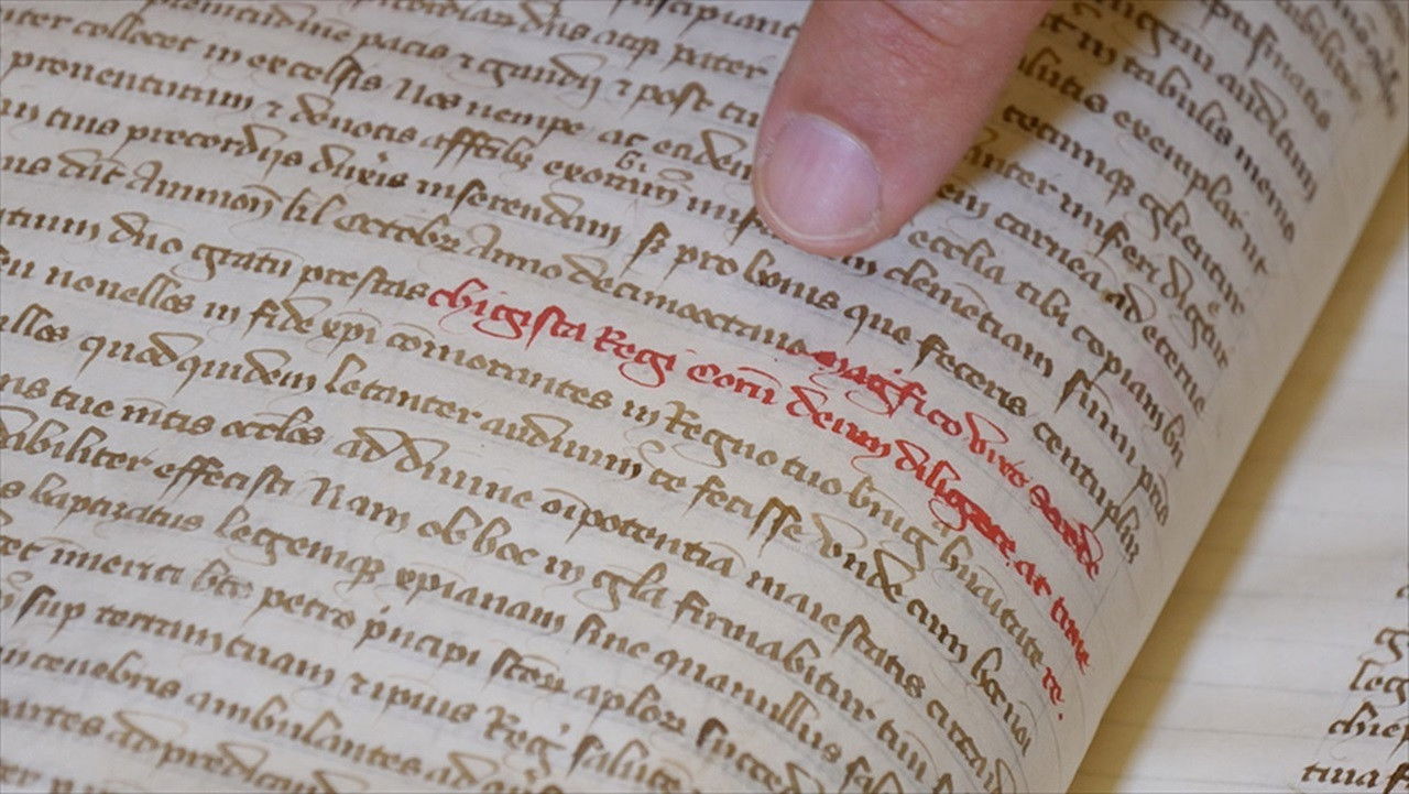 Dancing with Jikji backdrop