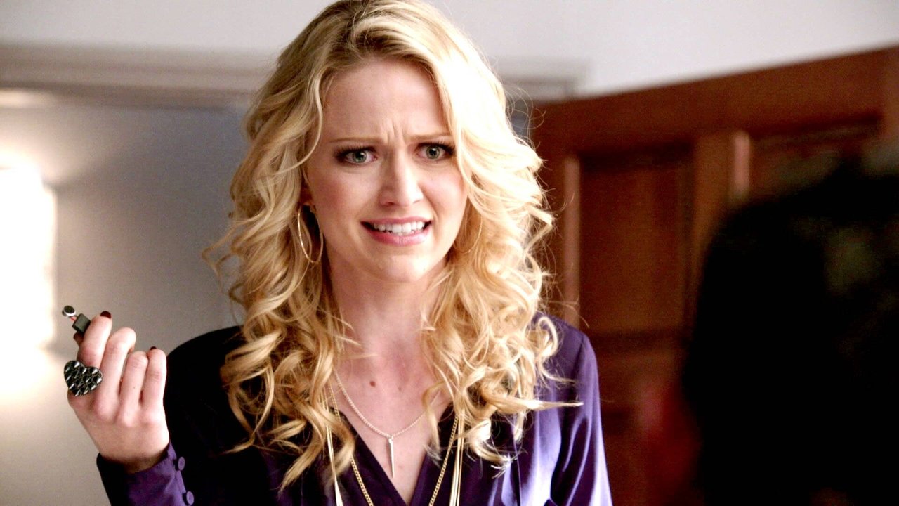 Hit the Floor - Season 1 Episode 9 : Benched