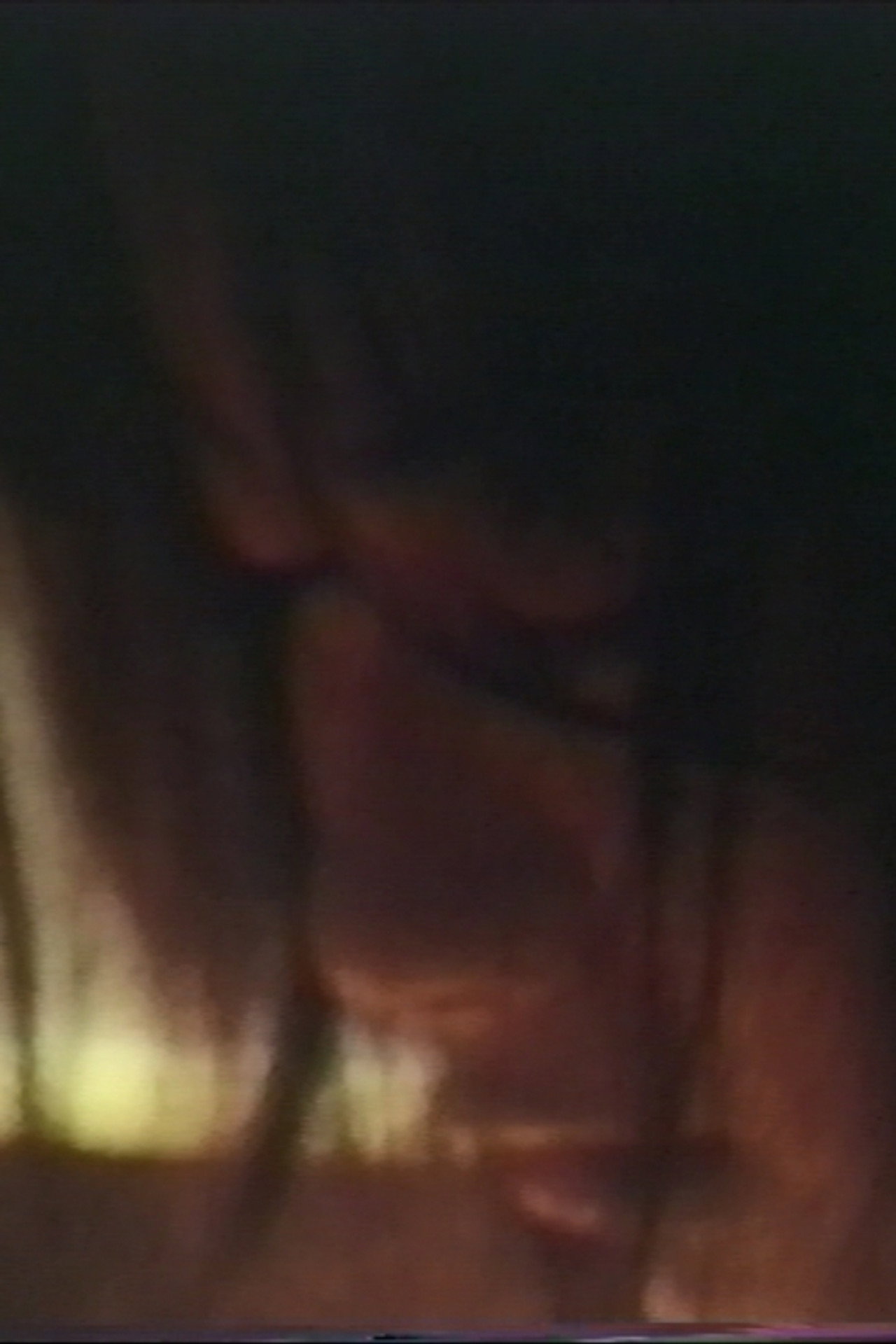 闇の影を透く filmaffisch