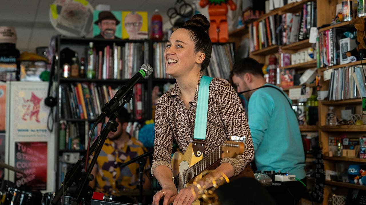 NPR Tiny Desk Concerts - Season 13 Episode 33 : Arthur Moon