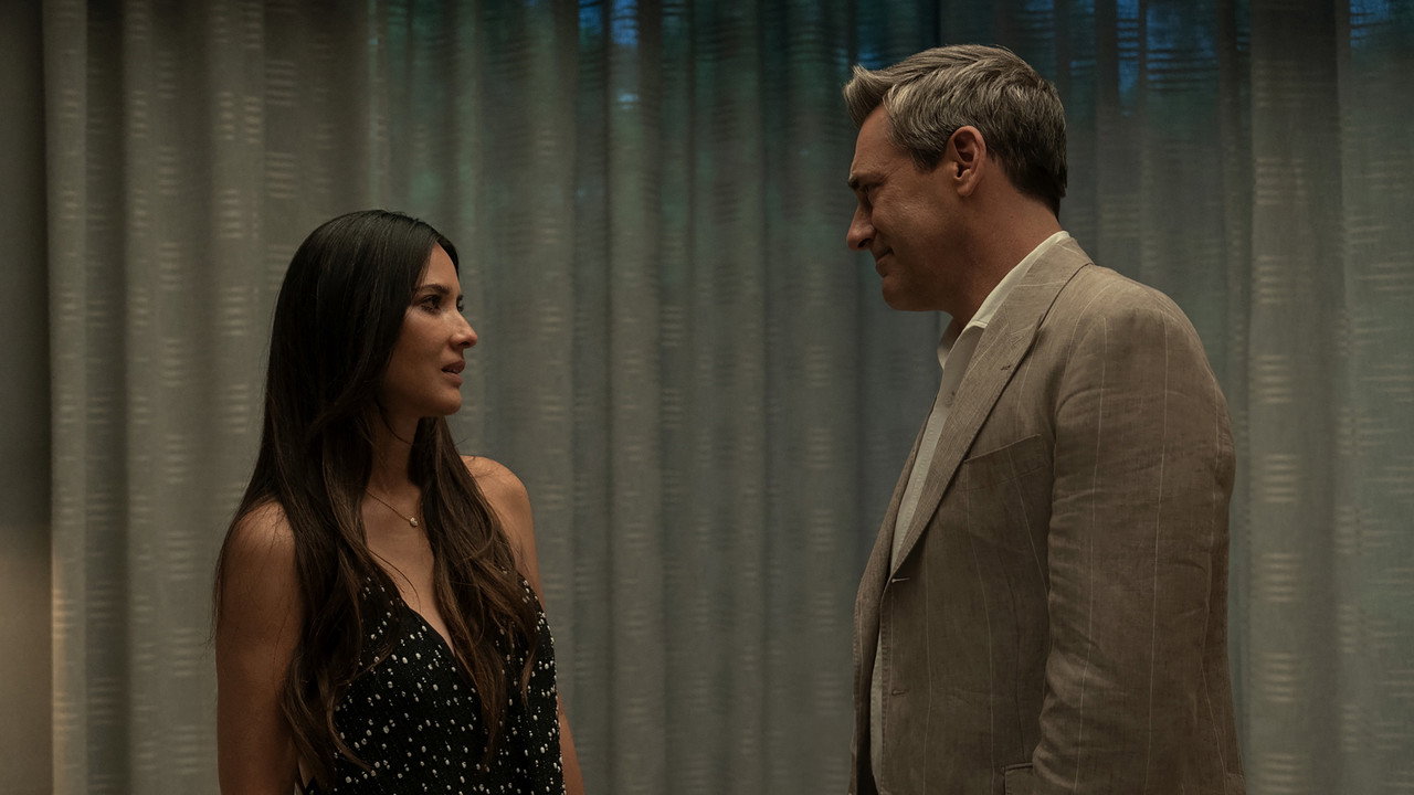 Your Friends & Neighbors S2E7