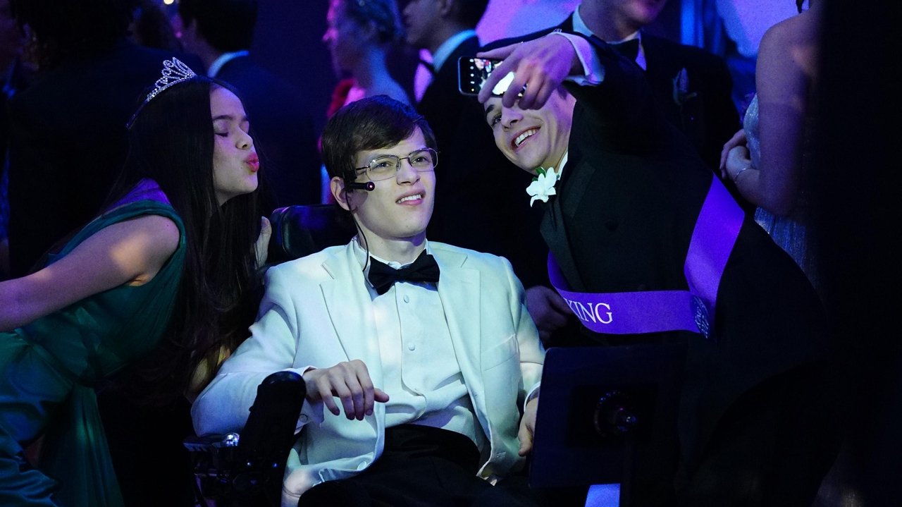 Speechless - Season 1 Episode 21 : P-R–PROM