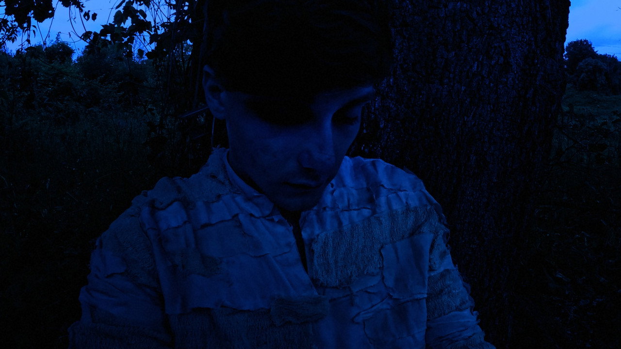 The First Weapon still 5