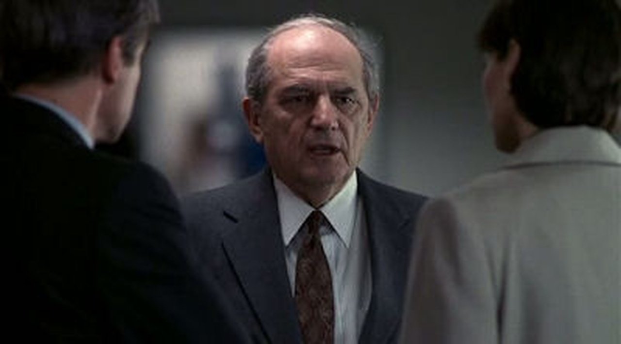 Law & Order - Season 7 Episode 23 : Terminal